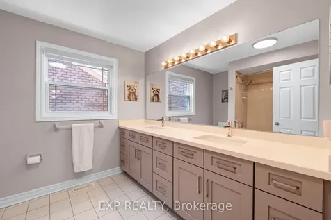 1063 Secretariate Road Newmarket ON L3X 1M3