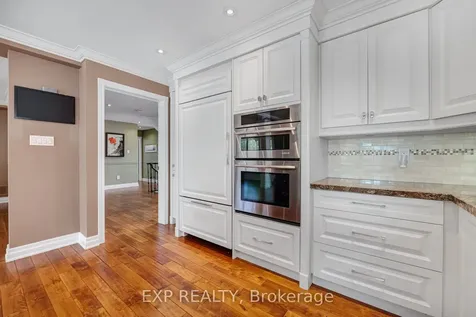 1063 Secretariate Road Newmarket ON L3X 1M3