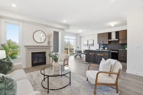 1350 Davis Loop Innisfil ON L0L 1W0