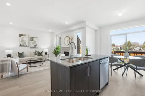 1350 Davis Loop Innisfil ON L0L 1W0