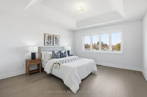 1350 Davis Loop Innisfil ON L0L 1W0