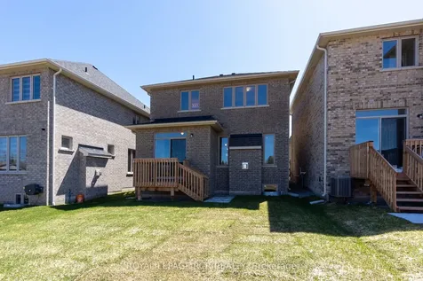 1350 Davis Loop Innisfil ON L0L 1W0
