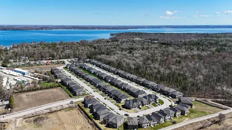 1350 Davis Loop Innisfil ON L0L 1W0