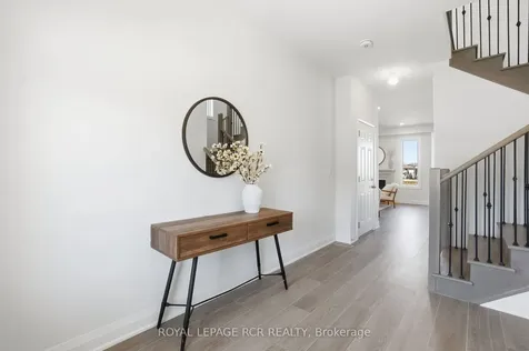 1350 Davis Loop Innisfil ON L0L 1W0