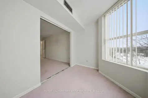 250 Davis Drive Newmarket ON L3Y 7T7
