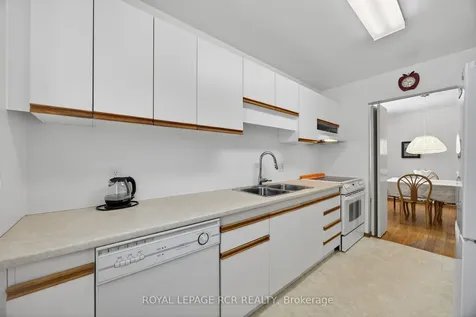 24 Drummond Street Adjala-tosorontio ON L0G 1L0