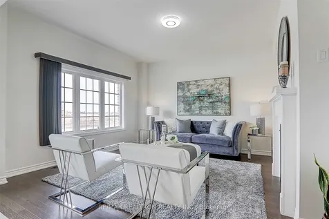 112 Connell Drive Georgina ON L4P 0K3