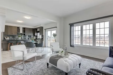 112 Connell Drive Georgina ON L4P 0K3