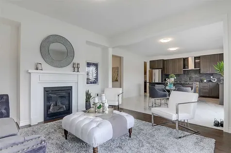 112 Connell Drive Georgina ON L4P 0K3