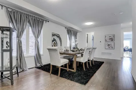 112 Connell Drive Georgina ON L4P 0K3