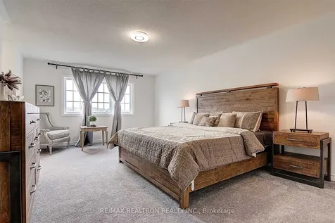 112 Connell Drive Georgina ON L4P 0K3