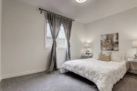 112 Connell Drive Georgina ON L4P 0K3