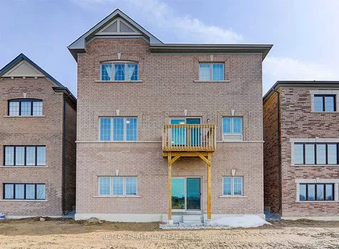 112 Connell Drive Georgina ON L4P 0K3
