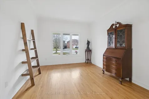 161 Shaftsbury Avenue Richmond Hill ON L4C 0G2