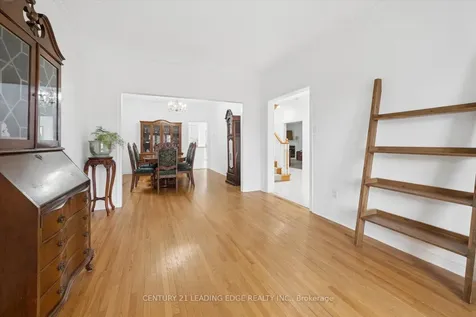161 Shaftsbury Avenue Richmond Hill ON L4C 0G2