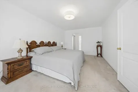 161 Shaftsbury Avenue Richmond Hill ON L4C 0G2