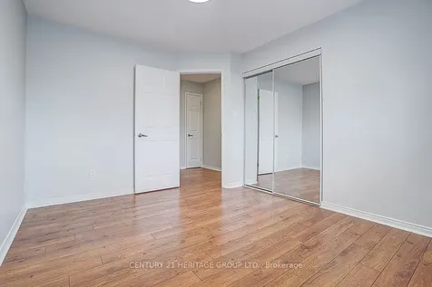 110 Dunoon Drive Vaughan ON L6A 1Z2