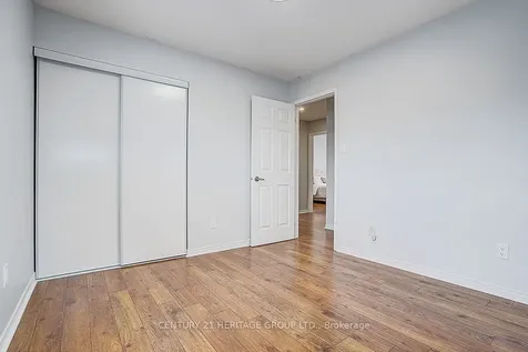 110 Dunoon Drive Vaughan ON L6A 1Z2