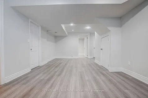 110 Dunoon Drive Vaughan ON L6A 1Z2