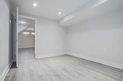 110 Dunoon Drive Vaughan ON L6A 1Z2