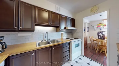 80 Inverlochy Boulevard Markham ON L3T 4P3