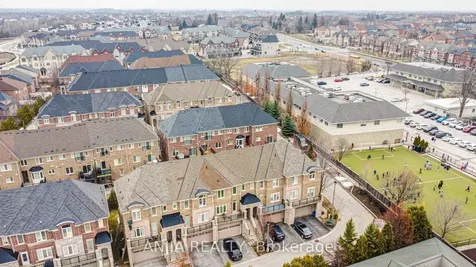 22 Kylemore Way Markham ON L6C 0J9