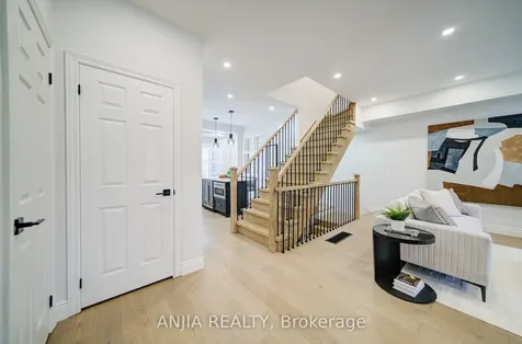 22 Kylemore Way Markham ON L6C 0J9