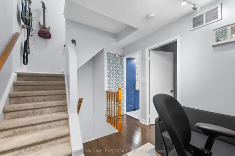75 Weldrick Road E Richmond Hill ON L4C 0H9