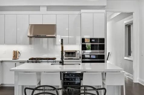 107 Hesperus Road Vaughan ON L4J 0G9