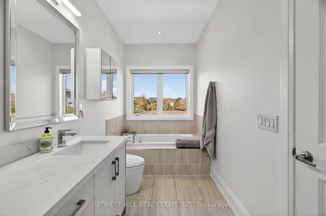 107 Hesperus Road Vaughan ON L4J 0G9
