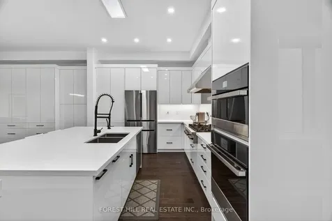 107 Hesperus Road Vaughan ON L4J 0G9
