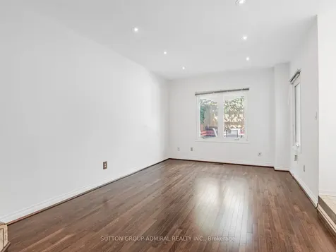 98 Rosedale Heights Drive Vaughan ON L4J 4V7