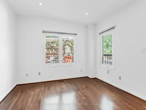 98 Rosedale Heights Drive Vaughan ON L4J 4V7