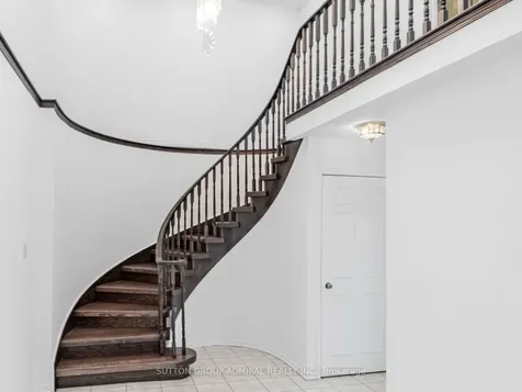 98 Rosedale Heights Drive Vaughan ON L4J 4V7
