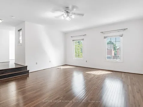 98 Rosedale Heights Drive Vaughan ON L4J 4V7