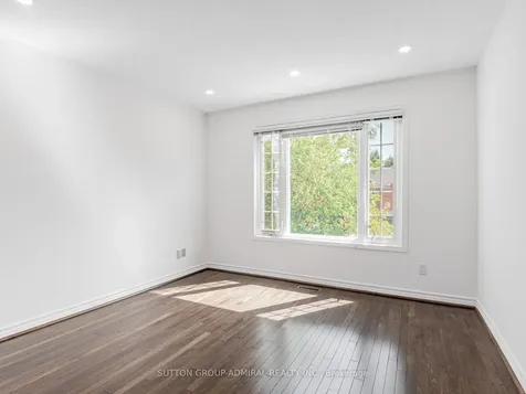 98 Rosedale Heights Drive Vaughan ON L4J 4V7