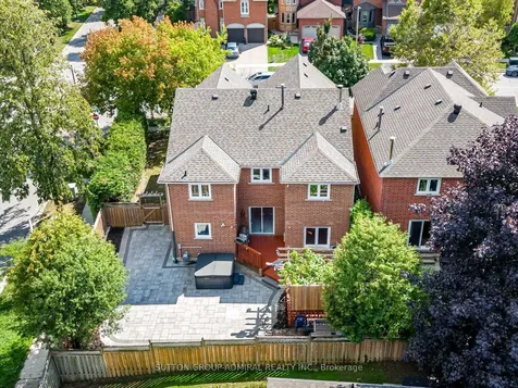 98 Rosedale Heights Drive Vaughan ON L4J 4V7