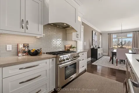 327 Sunnybrae Avenue Innisfil ON L9S 0K9