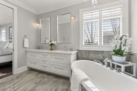 327 Sunnybrae Avenue Innisfil ON L9S 0K9