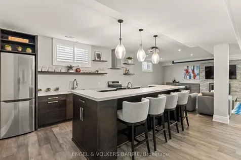 327 Sunnybrae Avenue Innisfil ON L9S 0K9