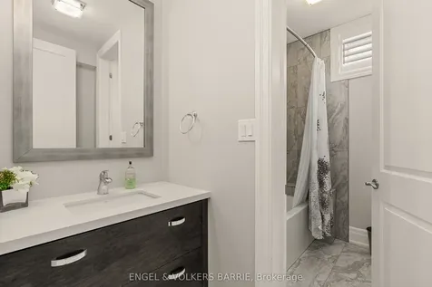 327 Sunnybrae Avenue Innisfil ON L9S 0K9