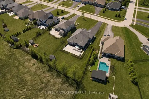 327 Sunnybrae Avenue Innisfil ON L9S 0K9