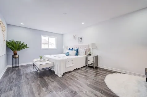 76 Derrywood Drive Vaughan ON L4K 5H6