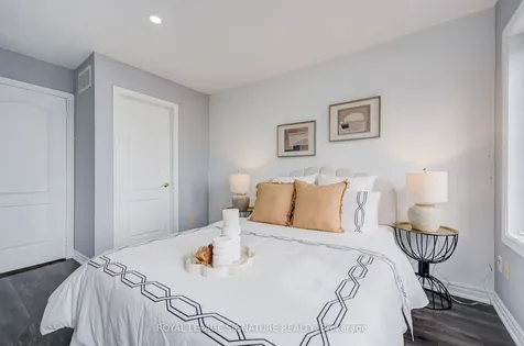76 Derrywood Drive Vaughan ON L4K 5H6