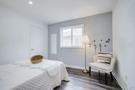 76 Derrywood Drive Vaughan ON L4K 5H6