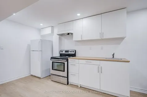 76 Derrywood Drive Vaughan ON L4K 5H6