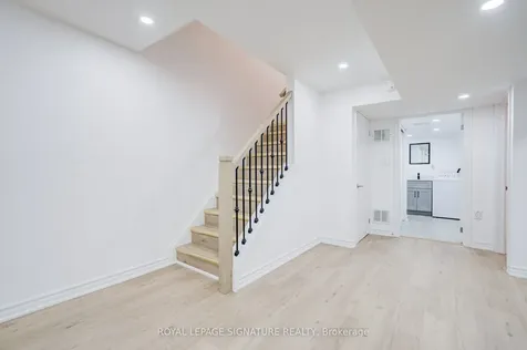76 Derrywood Drive Vaughan ON L4K 5H6