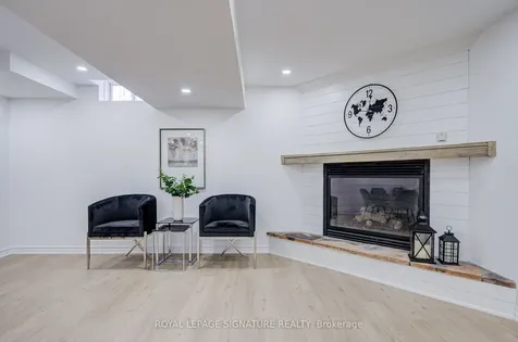 76 Derrywood Drive Vaughan ON L4K 5H6