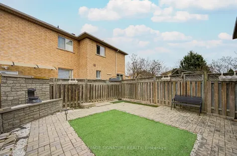 76 Derrywood Drive Vaughan ON L4K 5H6