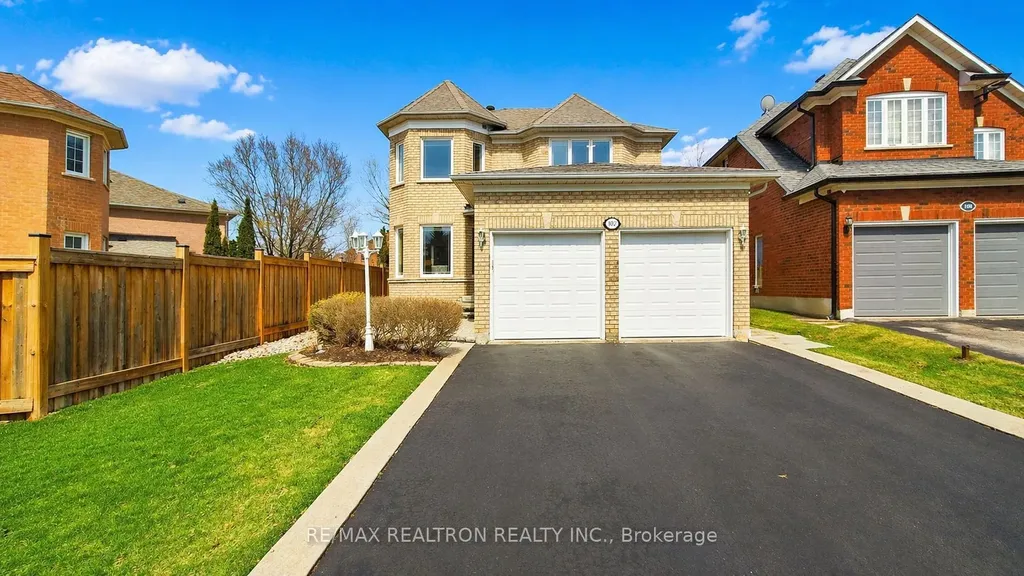 102 Havelock Gate Markham ON L3S 3P6